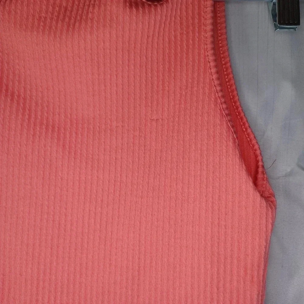 Antistar cropped tank top NWT - Picture 7 of 7